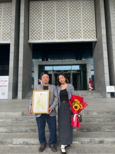 dao bếp thủ công Hoàng Tùng Đa